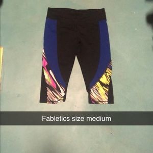 Fabletics cropped leggings